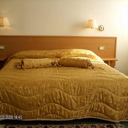 Hotel Etruria Орв'єто Екстер'єр фото