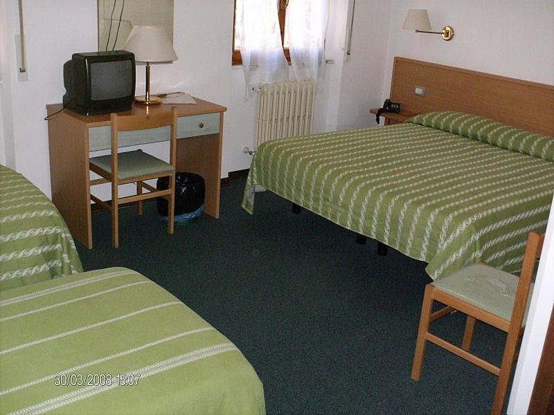 Hotel Etruria Орв'єто Номер фото